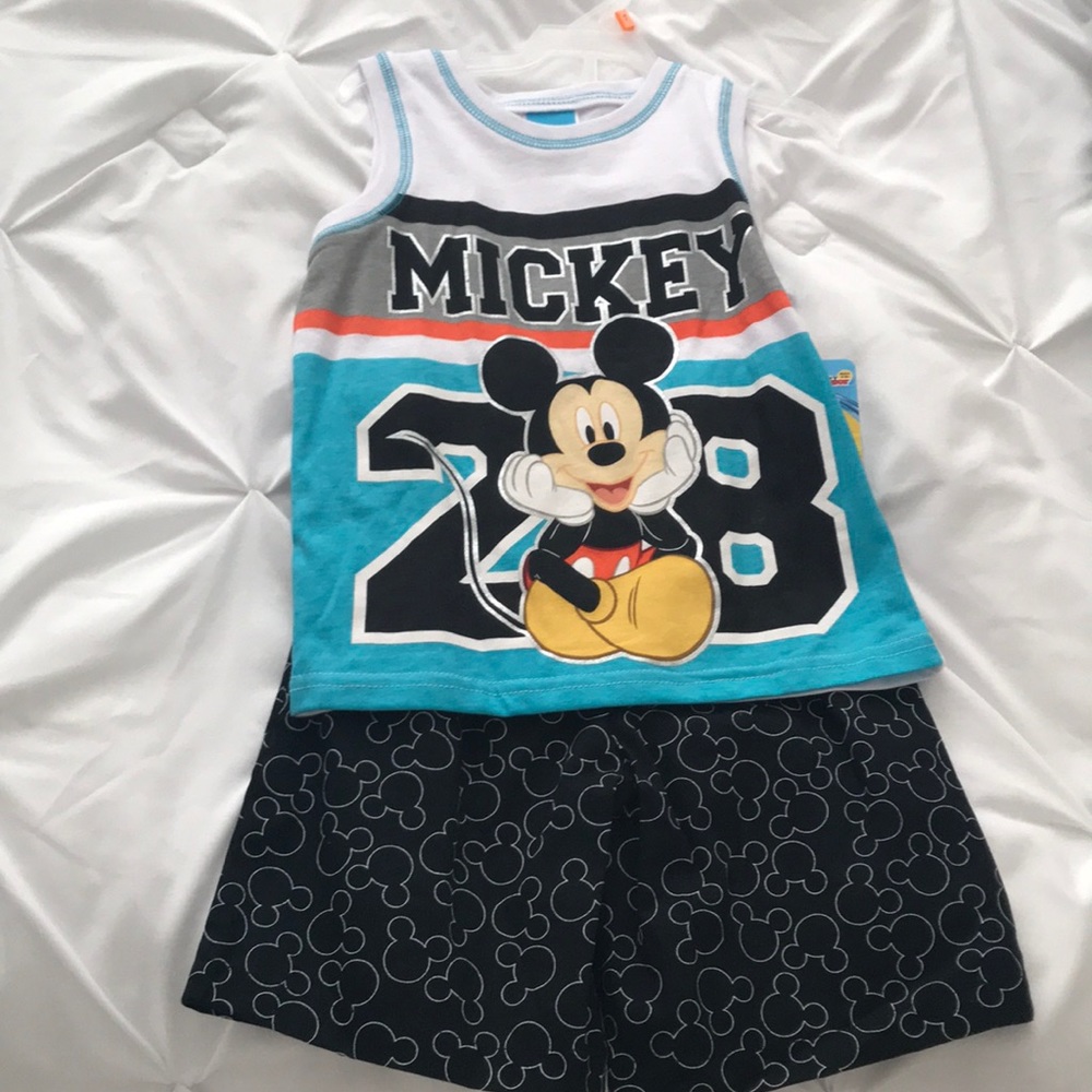 Brand new Mickey Mouse outfit with tags